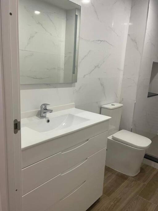 Moderno Apartamento En Elche Luaran gambar